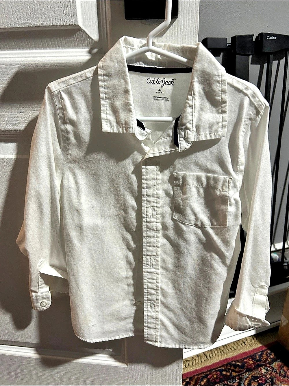 Cat & Jack Boys Button Down Shirt White Boys 5T Like New